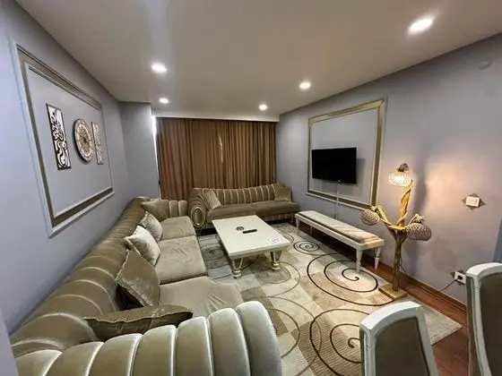https://images.odamax.com/img/1024x768/odamax/image/upload/Gold_Suit_Otel_Bak_rk_y_City_Center_202602031404185_Pi7_Tool_804269484.jpg