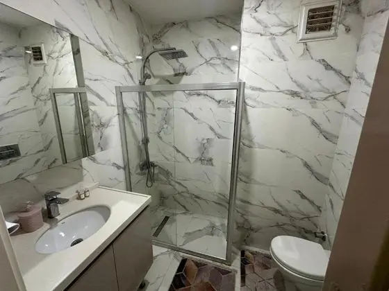 https://images.odamax.com/img/1024x768/odamax/image/upload/Gold_Suit_Otel_Bak_rk_y_City_Center_202602031404187_Pi7_Tool_804269489.jpg