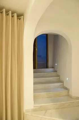Deluxe Suite, Heated Pool, Caldera View