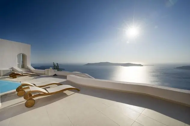 Deluxe Suite, Heated Pool, Caldera View