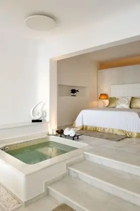Grand Suite, Pool and Hot Tub, Caldera View