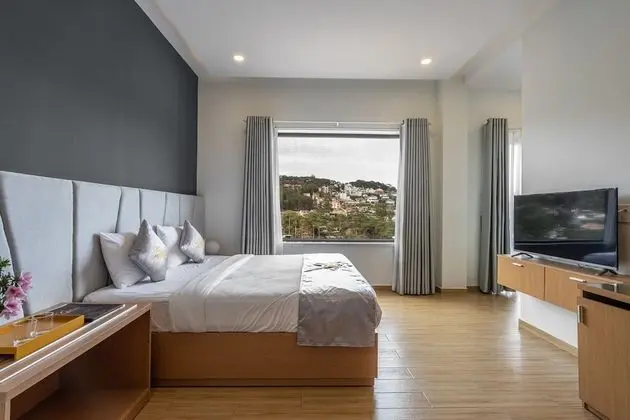 Deluxe Büyük Yataklı Tek Kişilik Oda, 1 Büyük (Queen) Boy Yatak, Dağ Manzaralı (VIP)