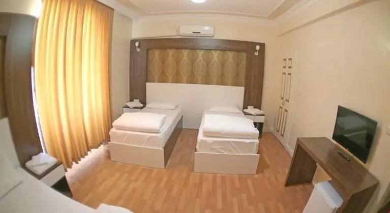 Standart İki Kişilik Oda