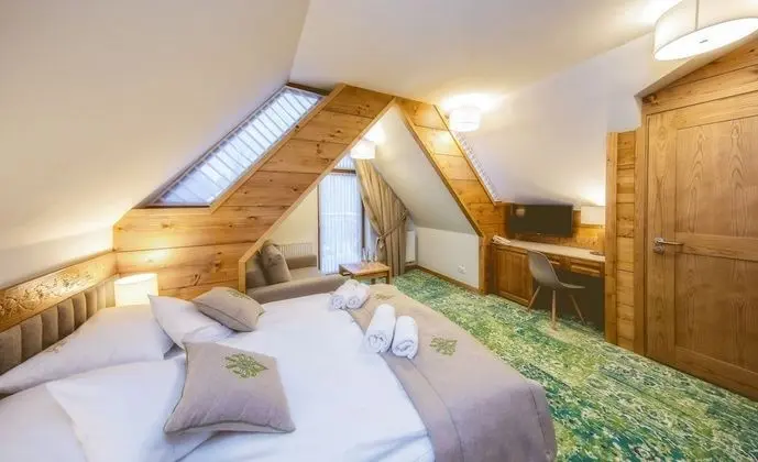 Comfort Tek Büyük Yataklı Oda