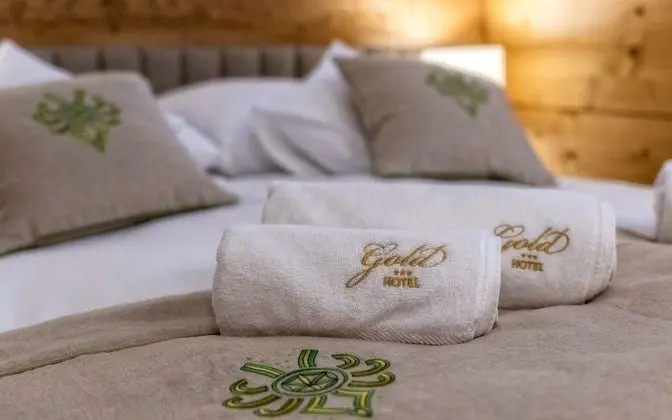 Premium Tek Büyük Yataklı Oda