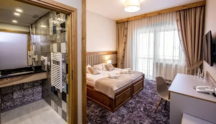 Standard Tek Büyük Yataklı Oda