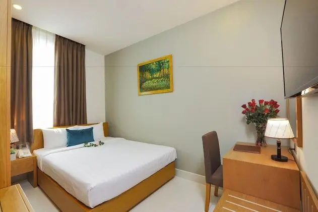 Deluxe Tek Büyük Yataklı Oda