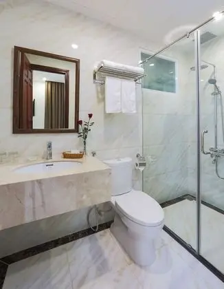 Tek Büyük Yataklı Oda (Suite)