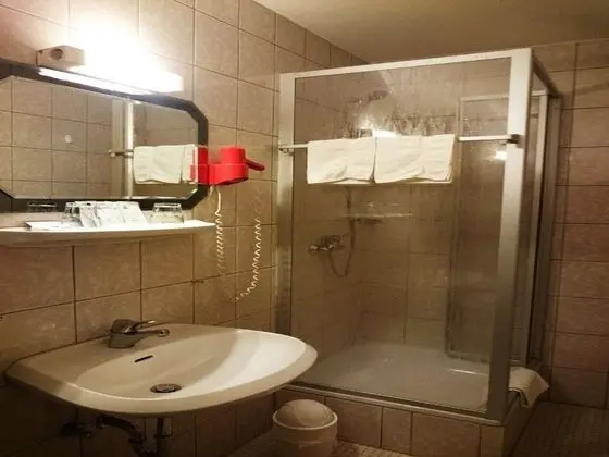 Business Tek Kişilik Oda, Bahçe Manzaralı