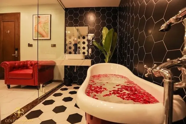Romantic Süit (Round Bed)