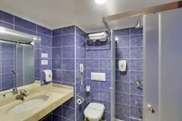 Standart Oda Banyo