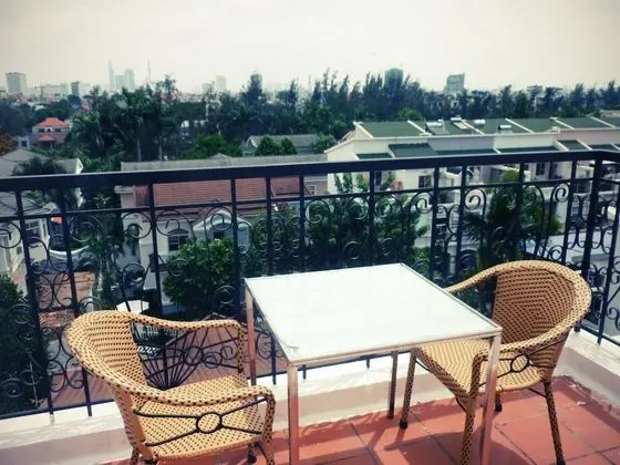 One Bedroom Apartment with Balcony