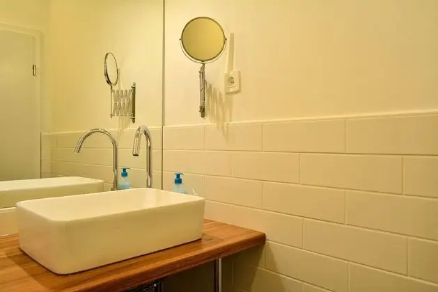 Standard Oda, Avlu Manzaralı