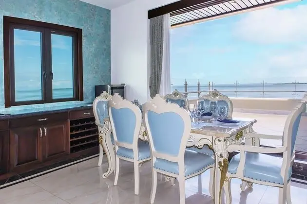 Luxury Süit, Birden Çok Yatak, Okyanus Manzaralı (Jacuzzi)