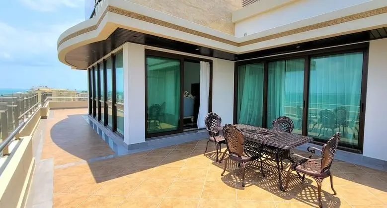 Luxury Süit, Birden Çok Yatak, Okyanus Manzaralı (Jacuzzi)