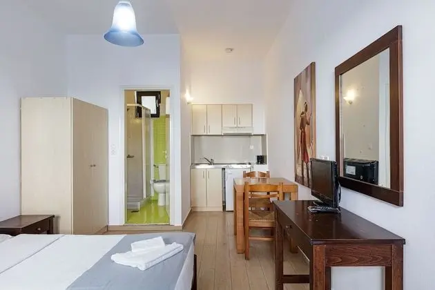 Economy Stüdyo (Semi-Basement)