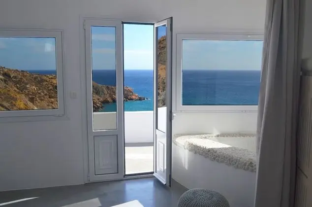 Basic Tek Büyük Yataklı Oda