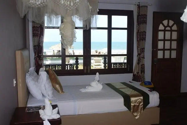 Oda, Deniz Manzaralı (Second)