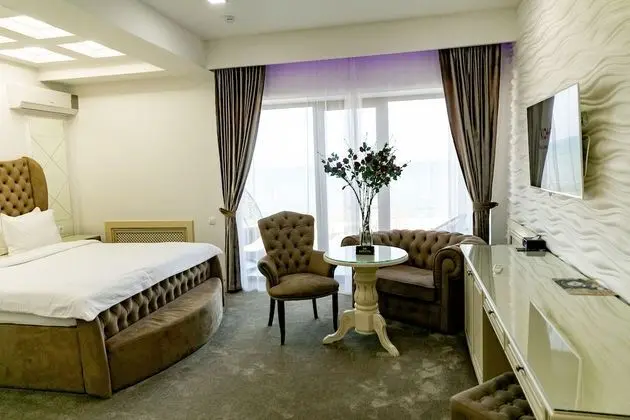Superior Üç Kişilik Oda, Balkon, Deniz Manzaralı