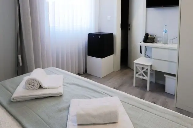 Standard Tek Büyük veya İki Ayrı Yataklı Oda