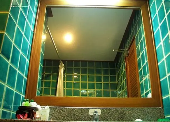 Deluxe Oda, Havuz Manzaralı