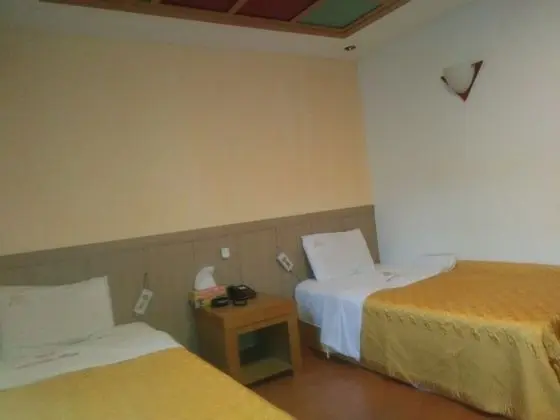Standard İki Ayrı Yataklı Oda