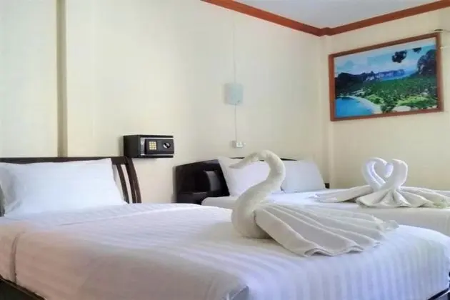 Deluxe Üç Kişilik Oda