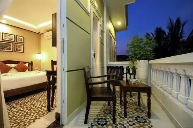 Deluxe Oda, Balkon