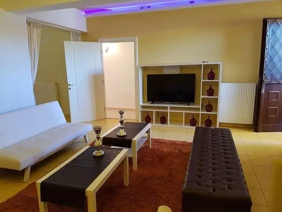 Luxury Apart Daire, Birden Çok Yatak, Avlu Manzaralı
