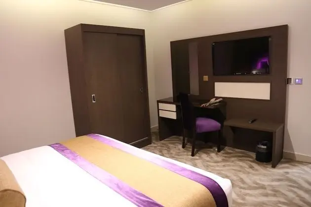 Diplomat Suite