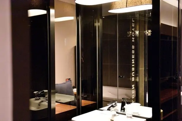 Premier Tek Büyük Yataklı Oda