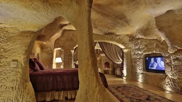 Royal Suite Mağara / Taş Oda