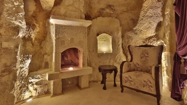 Royal Suite Mağara / Taş Oda