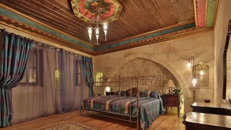 Royal Suite Mağara / Taş Oda
