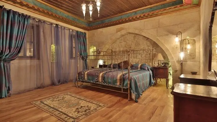 Royal Suite Mağara / Taş Oda