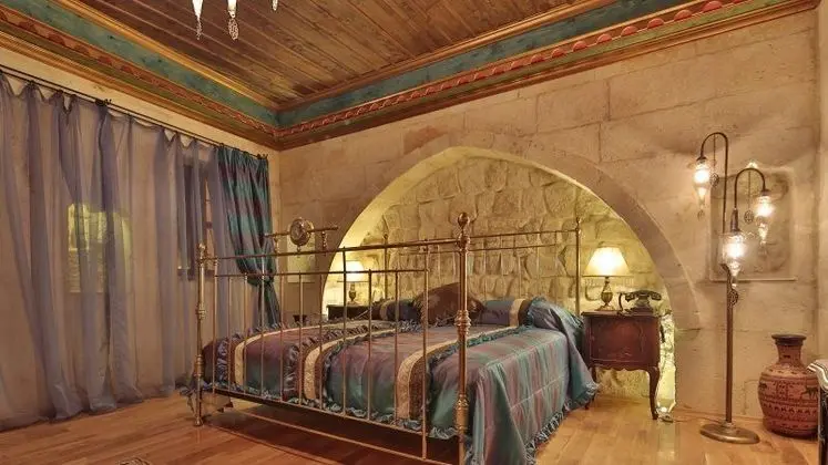 Royal Suite Mağara / Taş Oda