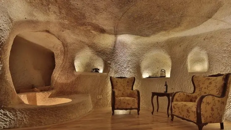 Royal Suite Mağara / Taş Oda