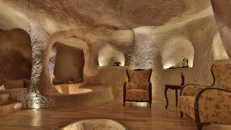 Royal Suite Mağara / Taş Oda