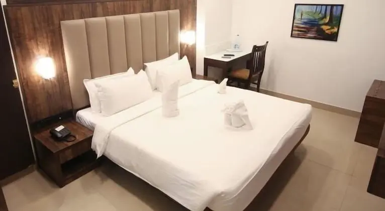 Standard Tek Büyük Yataklı Oda