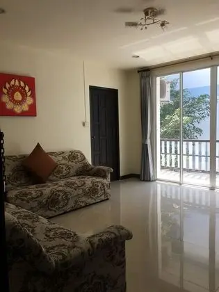 Deluxe Balcony Mountain View