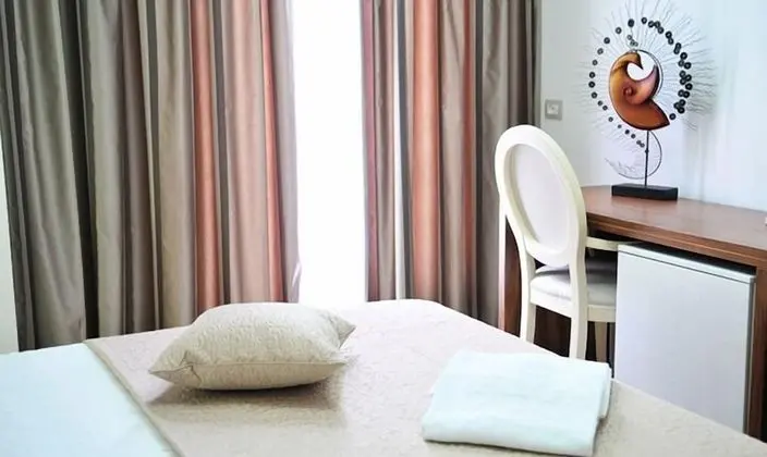 Economy Tek Büyük Yataklı Oda, 1 Çift Kişilik Yatak, Sigara İçilmez, Şehir Manzaralı