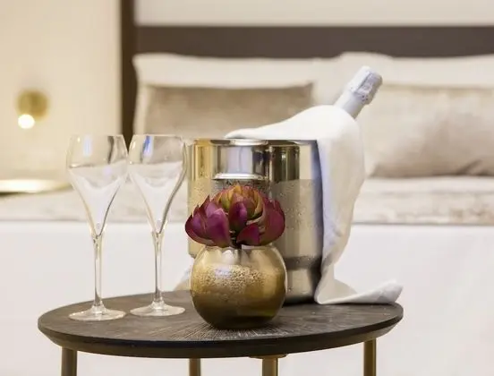 Premium Oda, Havuz Manzaralı