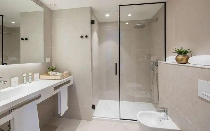 Premium Oda, Havuz Manzaralı