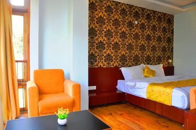 Executive Oda, Dağ Manzaralı