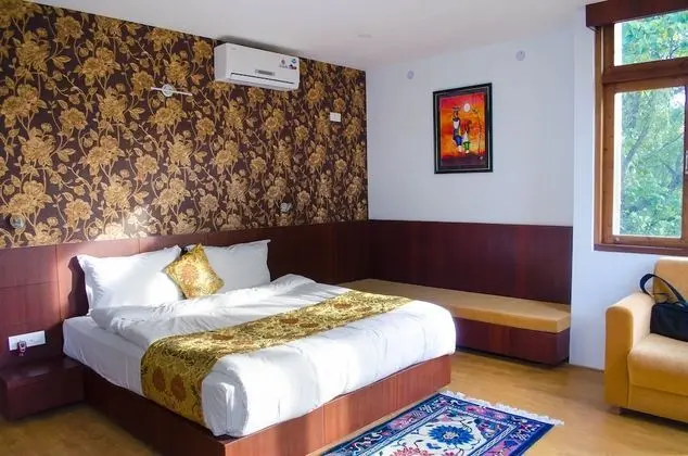 Premium Oda, 1 En Büyük (King) Boy Yatak, Engellilere Uygun, Dağ Manzaralı