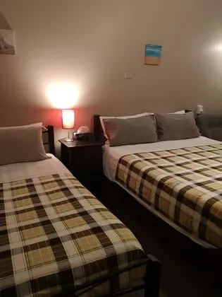 Üç Kişilik Oda