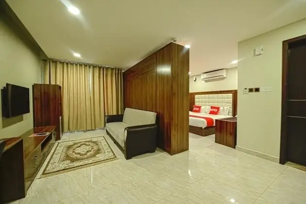 Luxury Oda