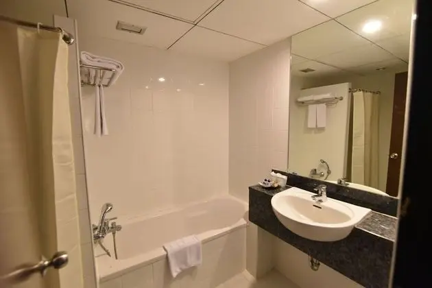 Junior Süit, 1 En Büyük (King) Boy Yatak, Engellilere Uygun, Özel Banyo
