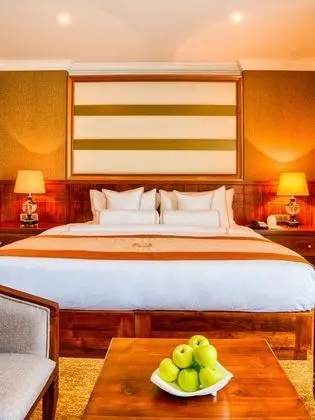 Deluxe Tek Büyük veya İki Ayrı Yataklı Oda, Sigara İçilmez