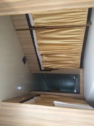 Ortak Ranzalı Oda, Sadece erkekler için, Şehir Manzaralı